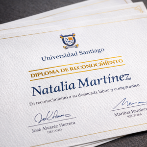 Diplomas Personalizados para Empresas – Certificación Corporativa Impresa